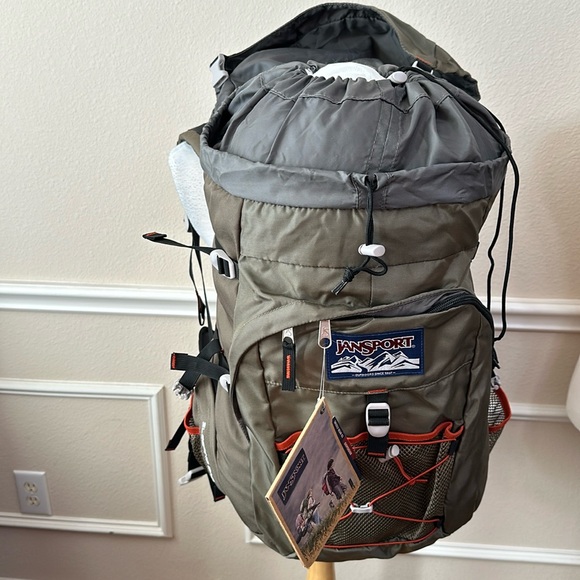 JanSport GRIZZLY BEAR 63 - New Cilantro Grn - Picture 11 of 16